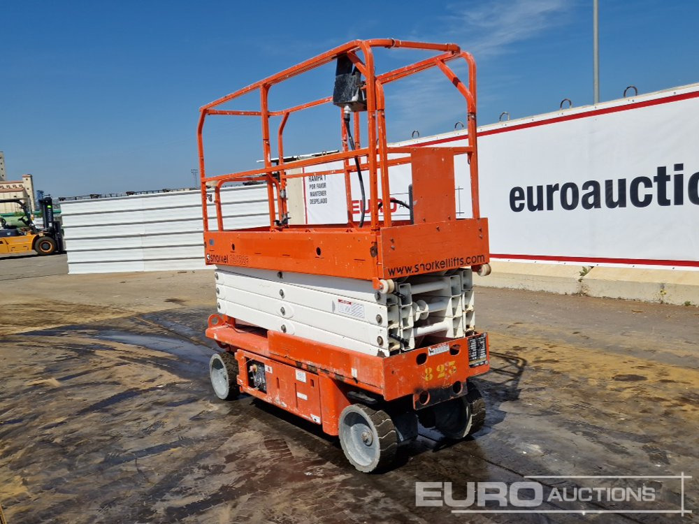 Aerial platform 2015 Snorkel S2632E: picture 7