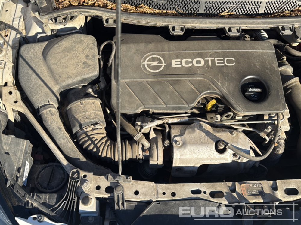 Car 2016 Opel Astra: picture 23