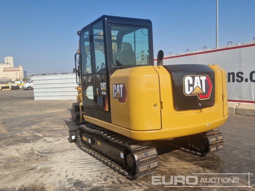 2020 CAT 305.5E2 - Mini excavator: picture 3 2020 CAT 305.5E2 - Mini excavator: picture 3