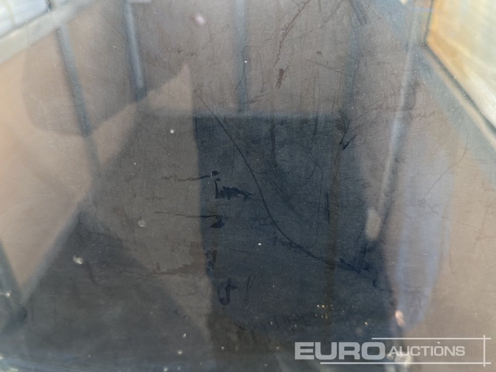 3m x 1,60m x 2,7m Indoor Office / Oficina taller - Construction container: picture 5 3m x 1,60m x 2,7m Indoor Office / Oficina taller - Construction container: picture 5