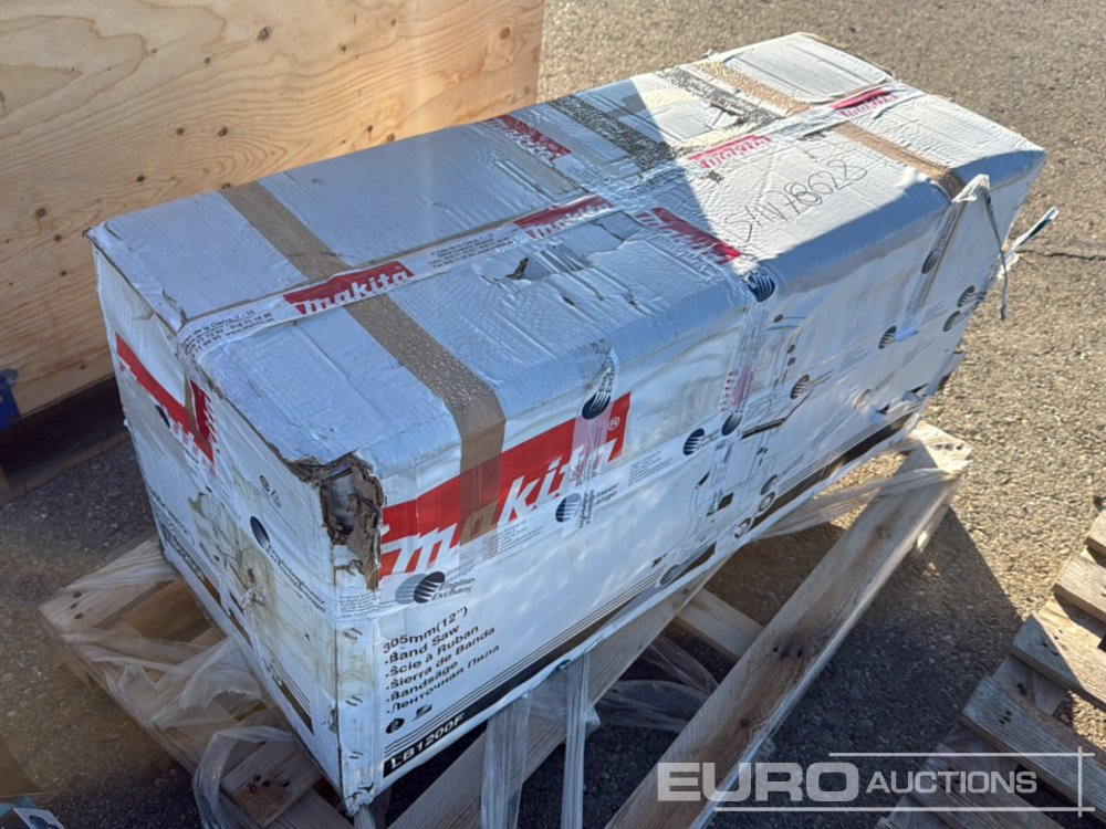 Makita LB1200F - Construction equipment: picture 1 Makita LB1200F - Construction equipment: picture 1