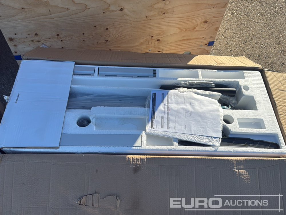 Makita LB1200F - Construction equipment: picture 4 Makita LB1200F - Construction equipment: picture 4