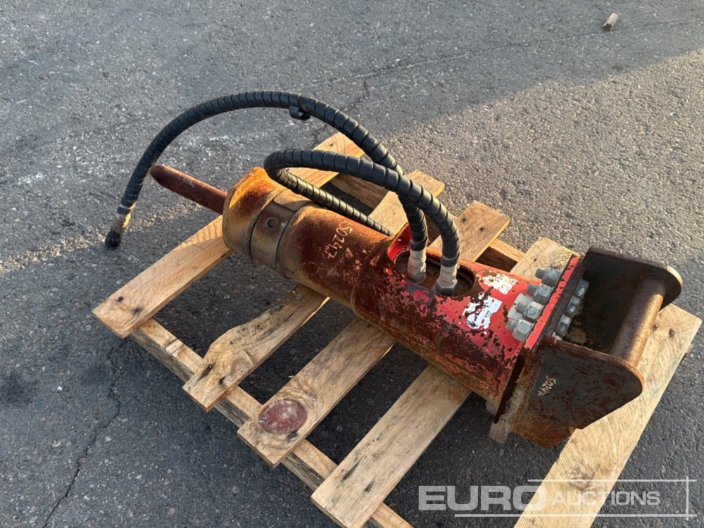 Montabert SC12 - Hydraulic hammer: picture 4 Montabert SC12 - Hydraulic hammer: picture 4