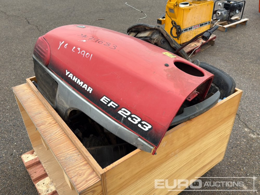 Pallet of Various YANMAR EF233 Chasis&Engine Parts - Construction equipment: picture 2 Pallet of Various YANMAR EF233 Chasis&Engine Parts - Construction equipment: picture 2