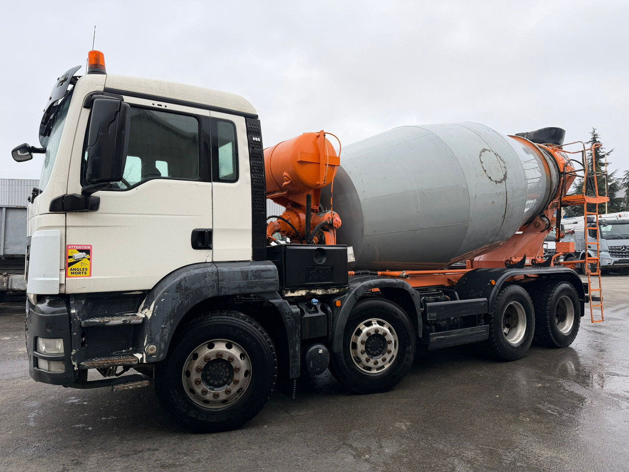Camion béton MAN TGS 32.400 DA-421-PS - Concrete mixer truck: picture 2 Camion béton MAN TGS 32.400 DA-421-PS - Concrete mixer truck: picture 2