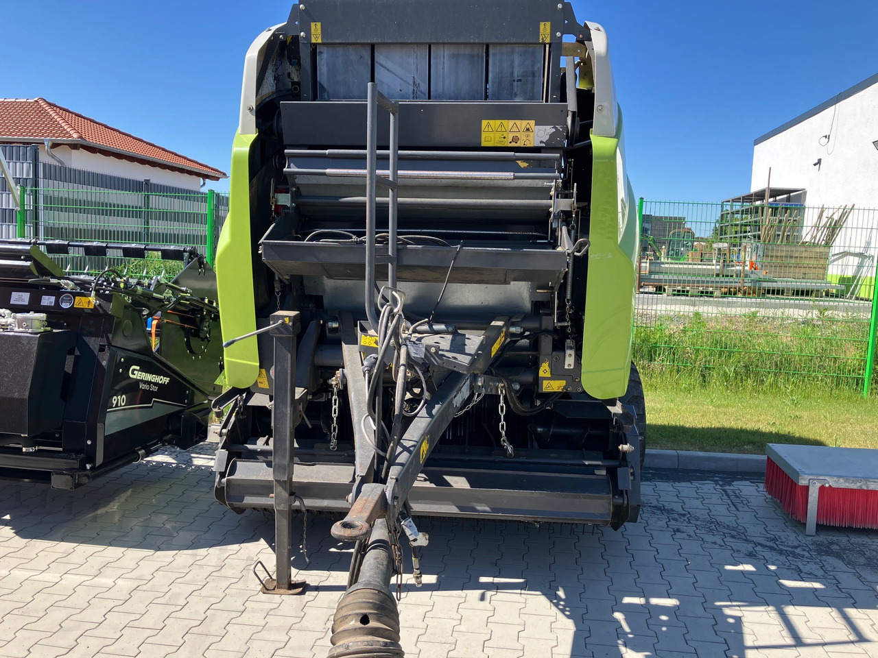 Claas 385 RC - Hay and forage equipment: picture 3 Claas 385 RC - Hay and forage equipment: picture 3