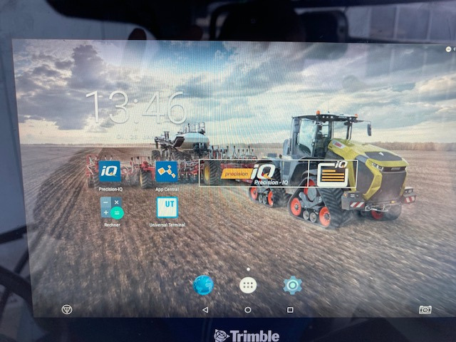 Claas Axion 830 - Farm tractor: picture 4 Claas Axion 830 - Farm tractor: picture 4