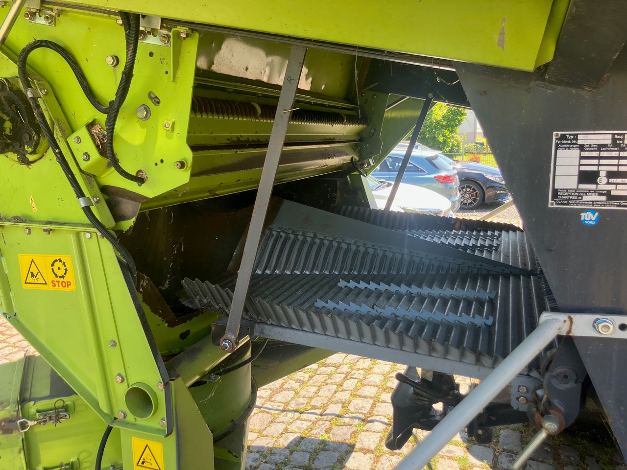Combine harvester Claas Lexion 480 Terra Trac: picture 14