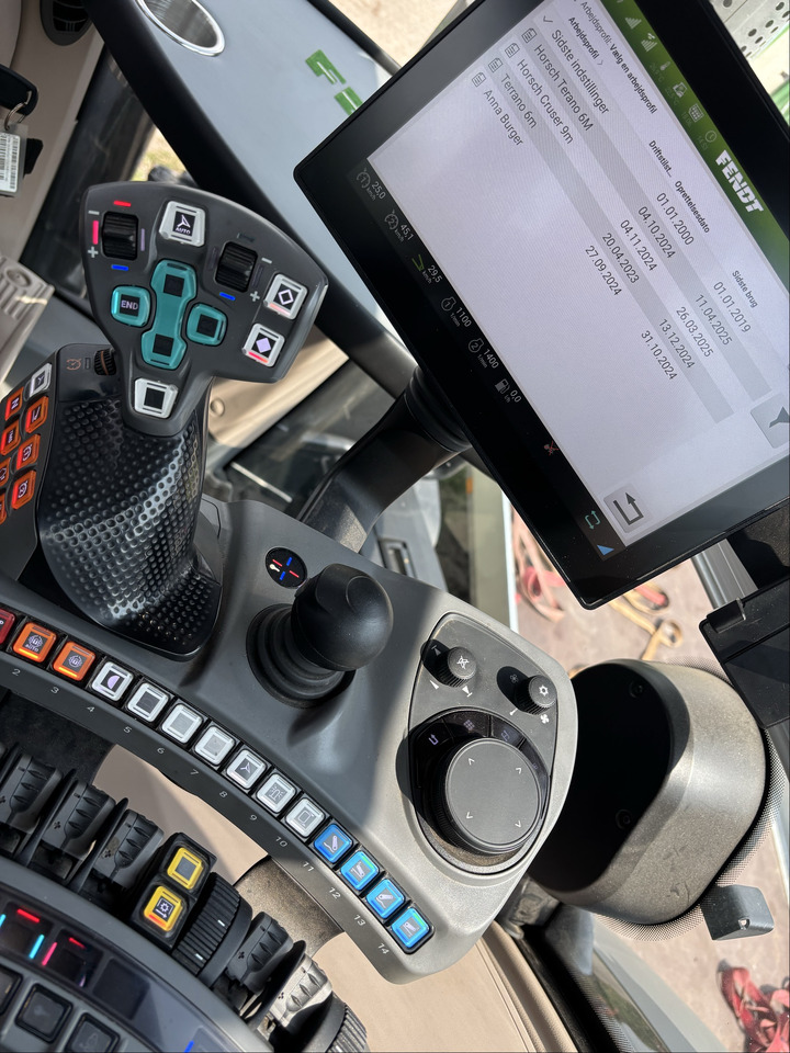 Farm tractor Fendt 1050 Vario Gen3 Profi Sett1: picture 12 Farm tractor Fendt 1050 Vario Gen3 Profi Sett1: picture 12