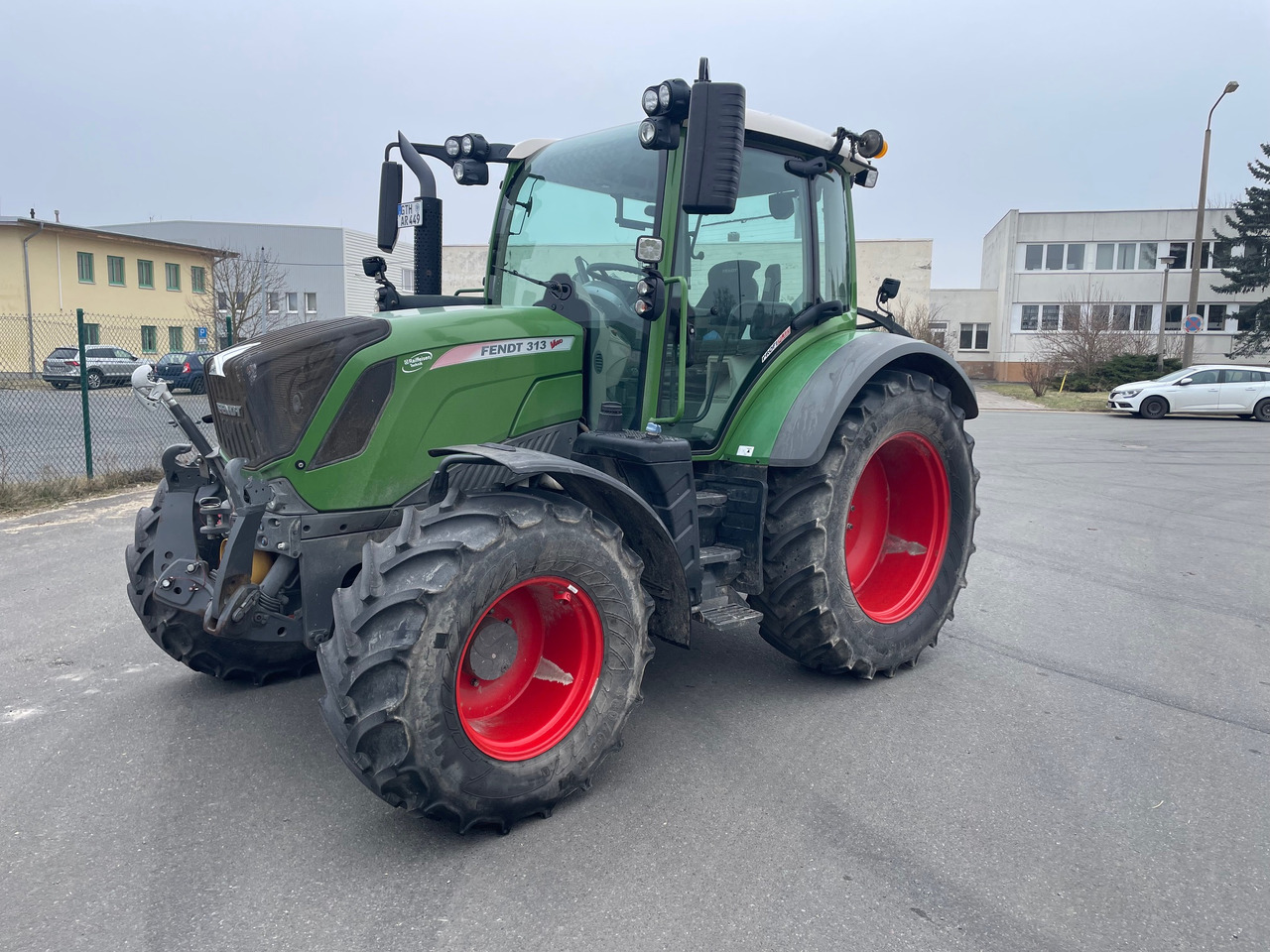 Fendt 313 Vario S4 ProfiPlus - Farm tractor: picture 1 Fendt 313 Vario S4 ProfiPlus - Farm tractor: picture 1