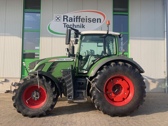 Fendt 724 Vario S4 Profi - Farm tractor: picture 1 Fendt 724 Vario S4 Profi - Farm tractor: picture 1