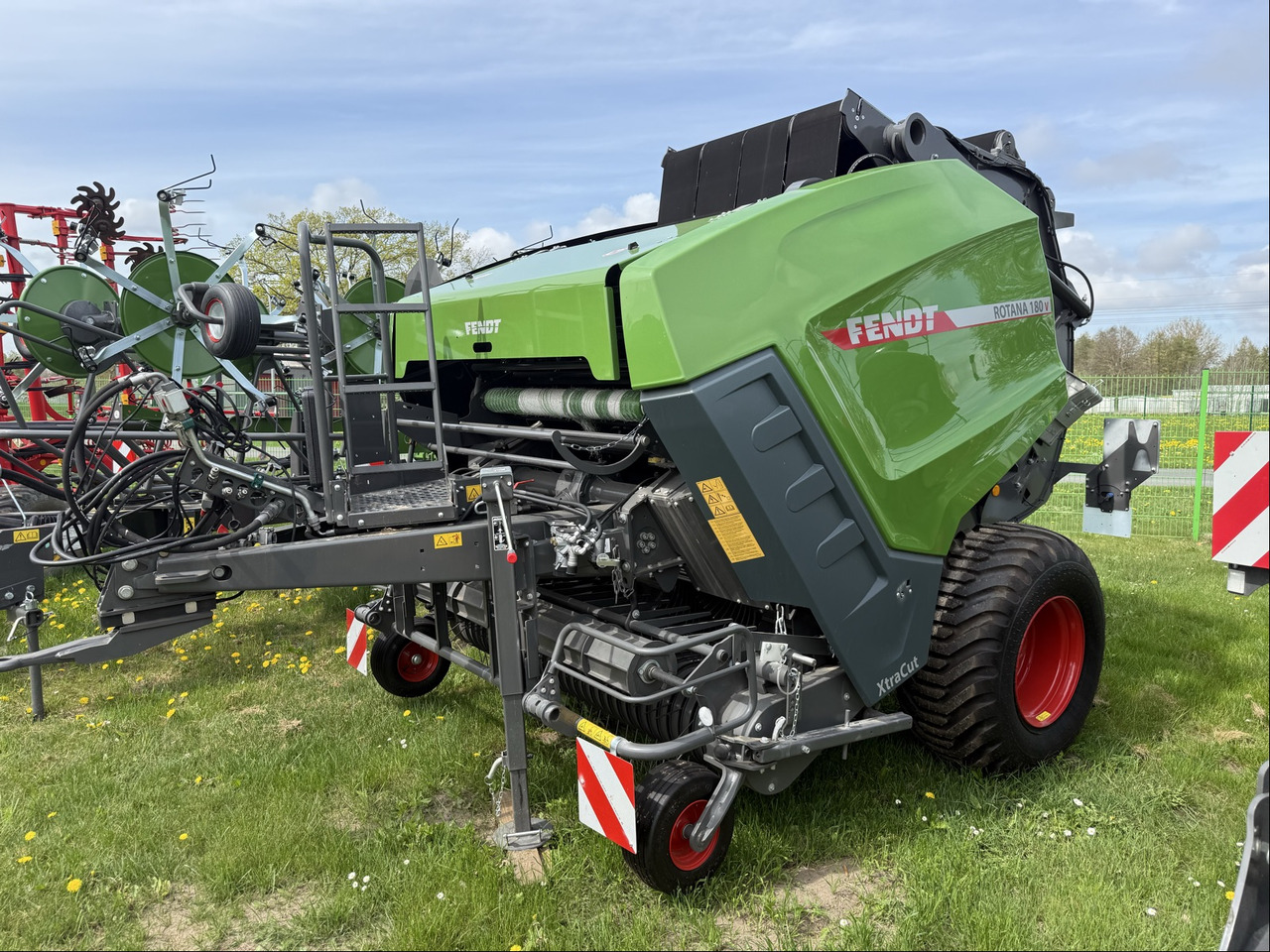 Hay and forage equipment Fendt Rotana 180 V Xtra 25-Messer: picture 1