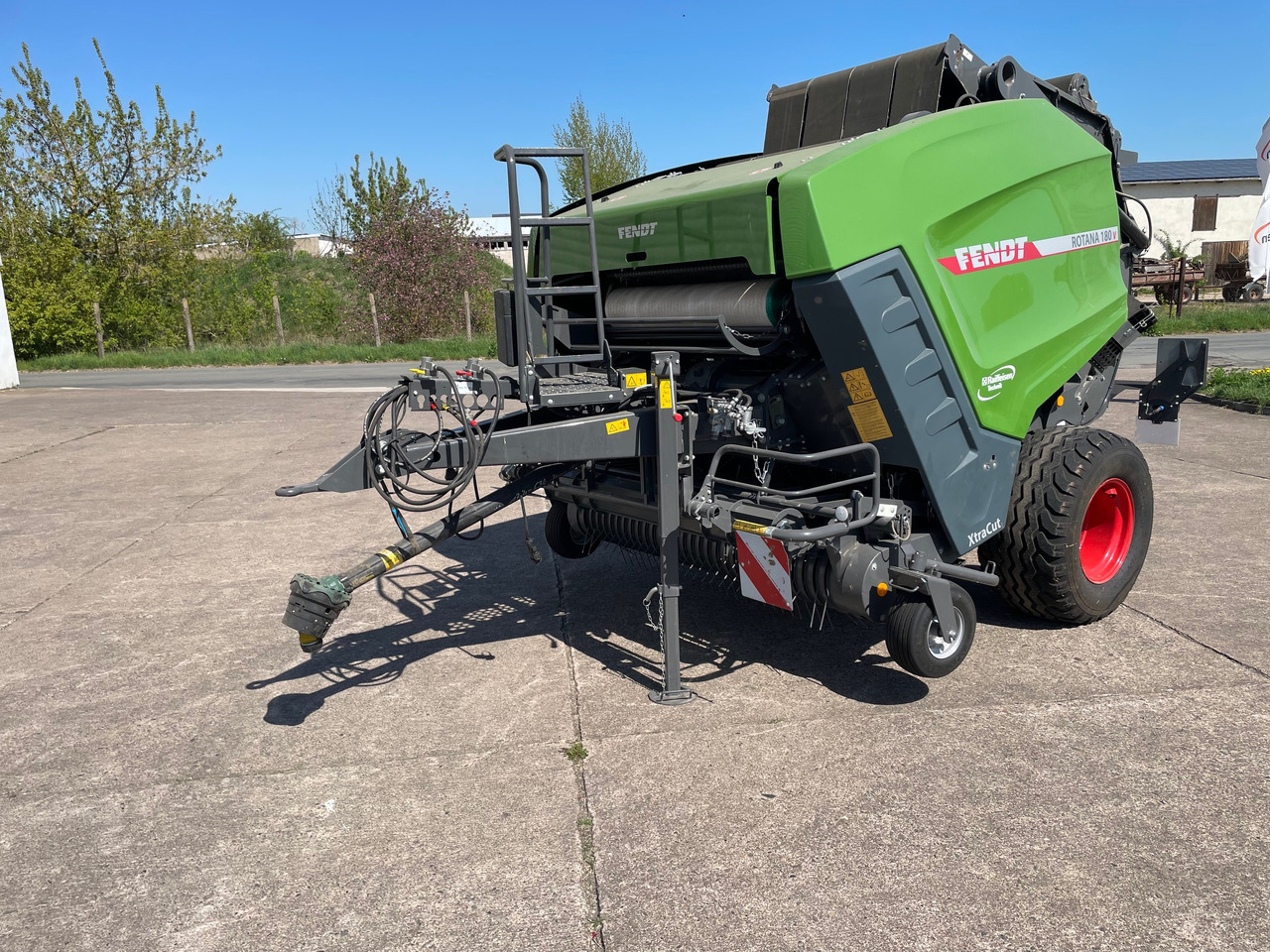 Fendt Rotana 180 V Xtra - 25 Messer - Hay and forage equipment: picture 1 Fendt Rotana 180 V Xtra - 25 Messer - Hay and forage equipment: picture 1