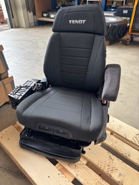 Fendt SuperKomfortsitz EvolutionUp - Farm tractor: picture 1 Fendt SuperKomfortsitz EvolutionUp - Farm tractor: picture 1