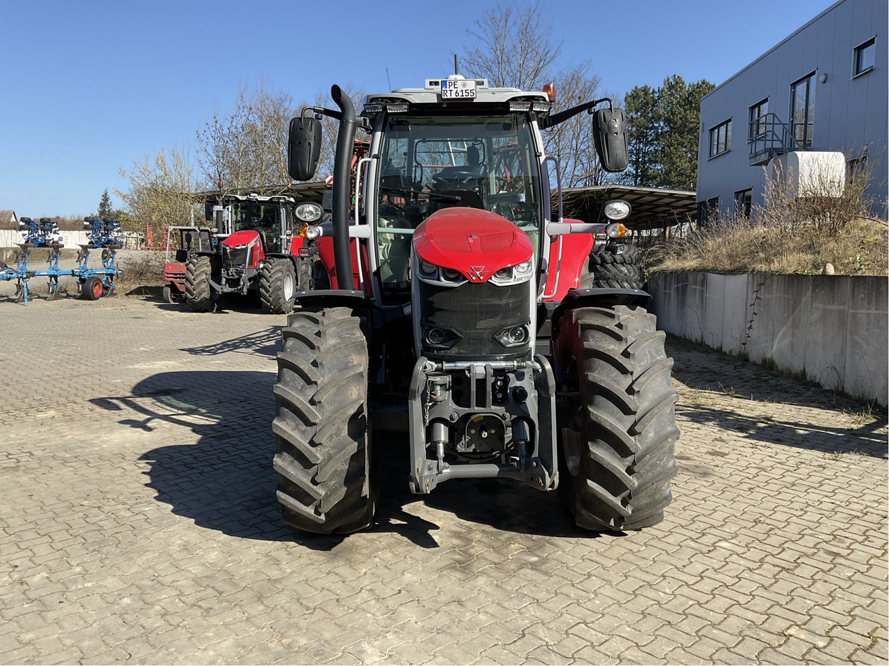 Massey Ferguson 6S.155 Dyna-VT EXCLUSIVE - Farm tractor: picture 5 Massey Ferguson 6S.155 Dyna-VT EXCLUSIVE - Farm tractor: picture 5