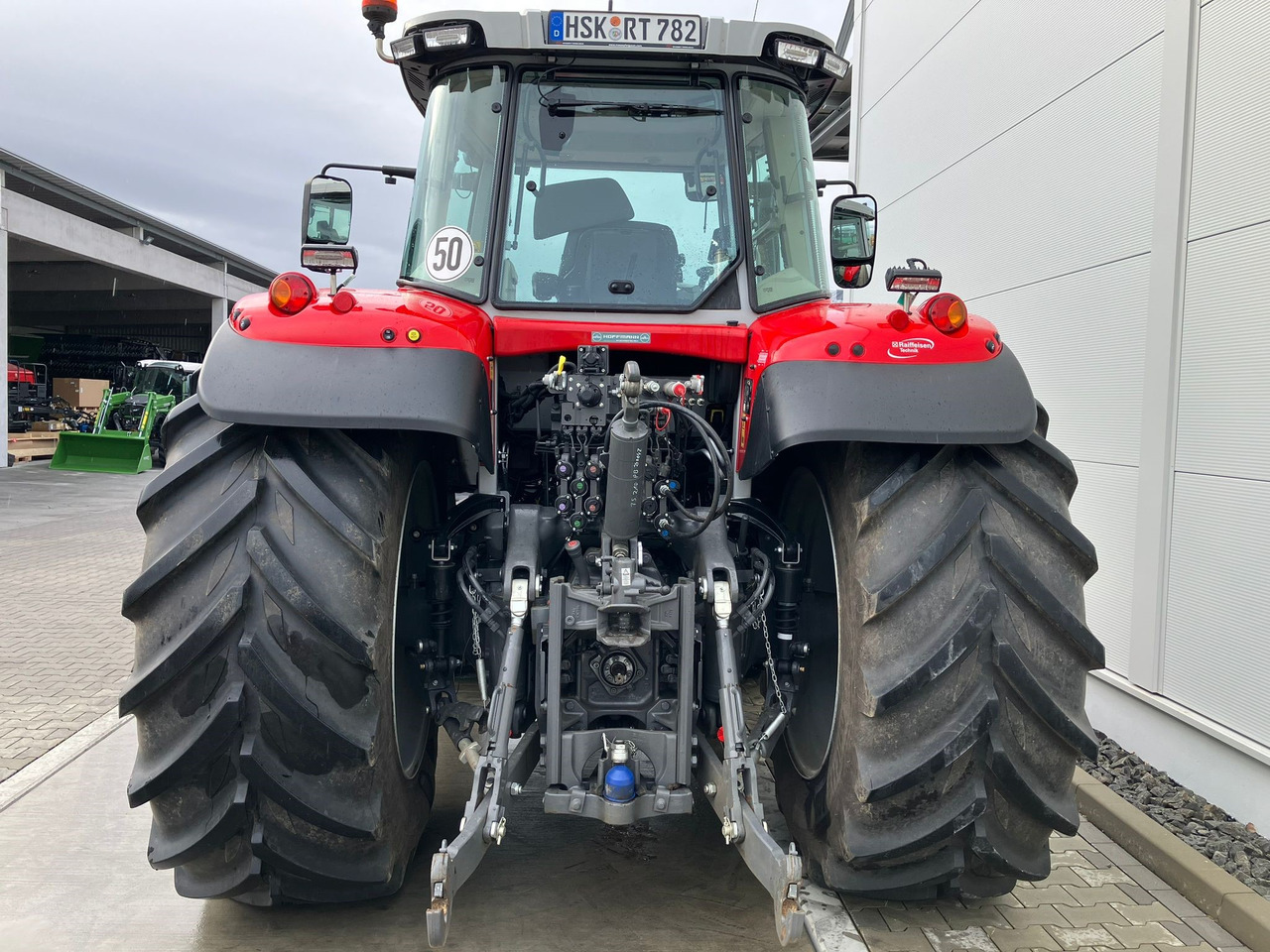 Massey Ferguson 7S.210 Dyna-VT EXCLUSIVE - Farm tractor: picture 3 Massey Ferguson 7S.210 Dyna-VT EXCLUSIVE - Farm tractor: picture 3
