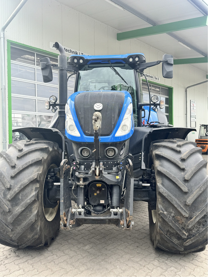 Farm tractor New Holland T7.315: picture 8