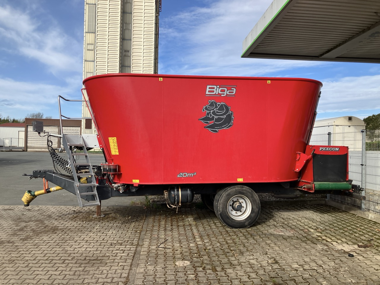 Peecon Peecon Biga 20-215 Twin Plus - Forage mixer wagon: picture 1 Peecon Peecon Biga 20-215 Twin Plus - Forage mixer wagon: picture 1