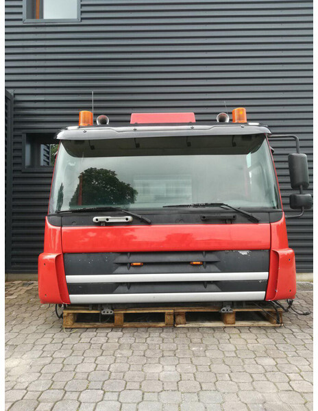 DAF CF EURO 3 - Cab and interior for Truck: picture 4 DAF CF EURO 3 - Cab and interior for Truck: picture 4