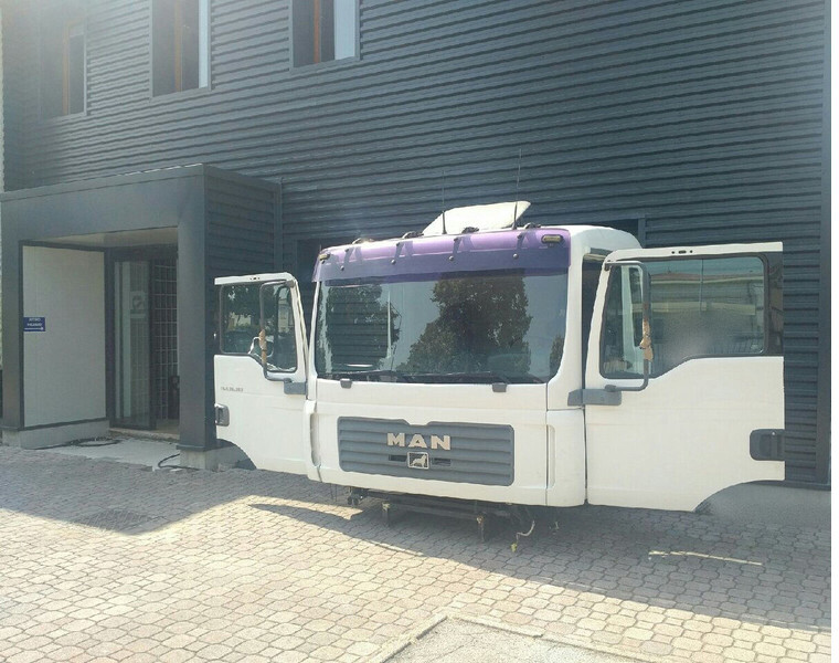 MAN TGA EURO 3 EURO 4 - Cab and interior for Truck: picture 3 MAN TGA EURO 3 EURO 4 - Cab and interior for Truck: picture 3