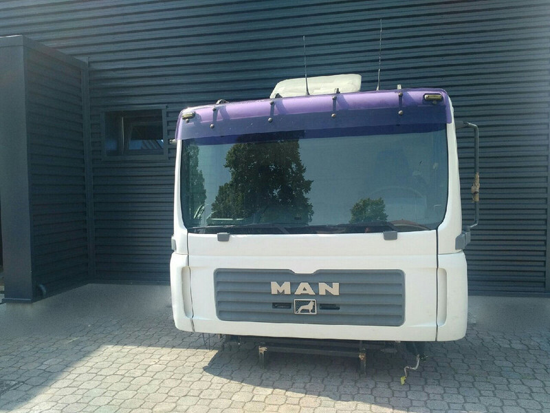 MAN TGA EURO 3 EURO 4 - Cab and interior for Truck: picture 2 MAN TGA EURO 3 EURO 4 - Cab and interior for Truck: picture 2