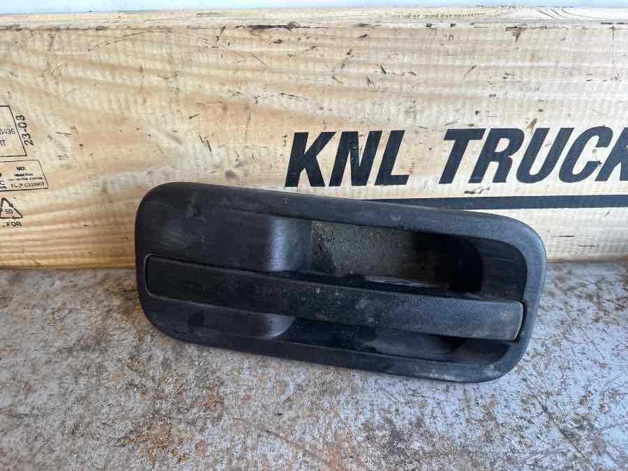 DAF DOOR HANDLE RIGHT 1872763 - Cab and interior for Truck: picture 1 DAF DOOR HANDLE RIGHT 1872763 - Cab and interior for Truck: picture 1