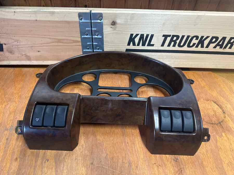 DAF ICL CABINET PANEL 1352594 - Cab and interior for Truck: picture 1 DAF ICL CABINET PANEL 1352594 - Cab and interior for Truck: picture 1