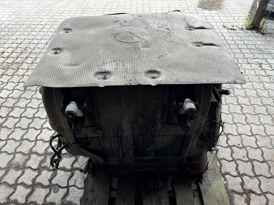 IVECO EXHAUST 5801448219 - Catalytic converter for Truck: picture 2 IVECO EXHAUST 5801448219 - Catalytic converter for Truck: picture 2