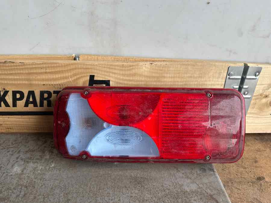 MAN REAR LAMP 81.25225.6544 - Lights/ Lighting for Truck: picture 1 MAN REAR LAMP 81.25225.6544 - Lights/ Lighting for Truck: picture 1
