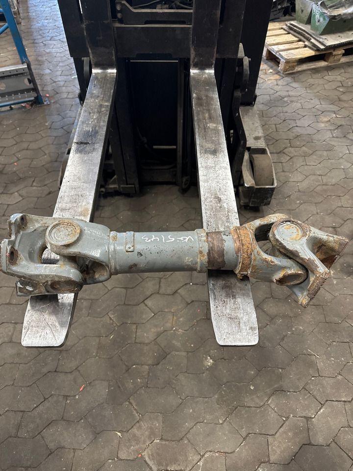 VOLVO PROPSHAFT 20489408 - Propeller shaft for Truck: picture 1 VOLVO PROPSHAFT 20489408 - Propeller shaft for Truck: picture 1