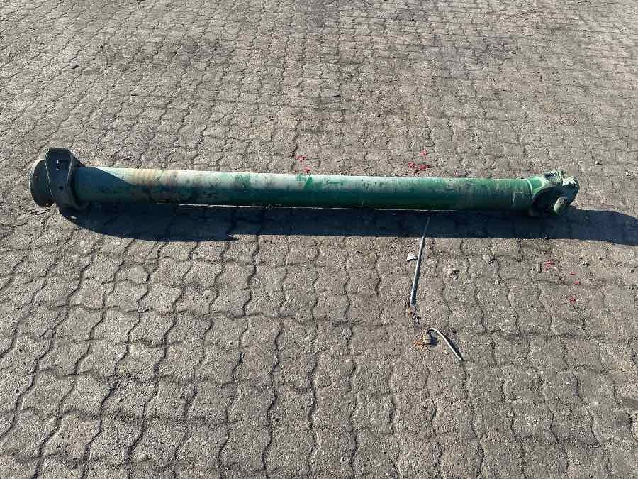 VOLVO PROPSHAFT 25641341 - Propeller shaft for Truck: picture 1 VOLVO PROPSHAFT 25641341 - Propeller shaft for Truck: picture 1