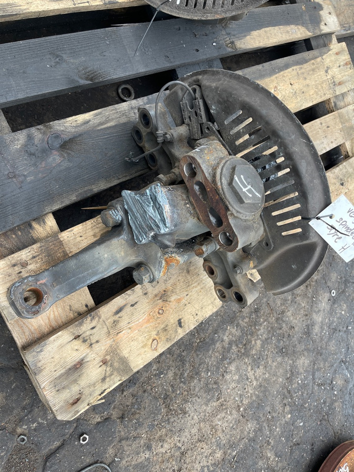 VOLVO STEERING KNUCKLE 22848431 - Steering knuckle: picture 2 VOLVO STEERING KNUCKLE 22848431 - Steering knuckle: picture 2