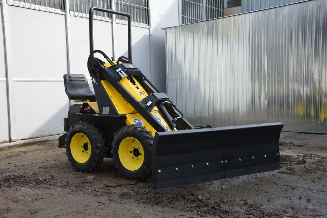 New Skid steer loader Tur Poland Miniradlader Miniloader Mini hoflader TUR N 520: picture 16