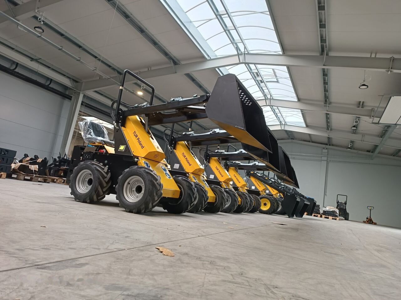 New Skid steer loader Tur Poland Miniradlader Miniloader Mini hoflader TUR N 520: picture 42