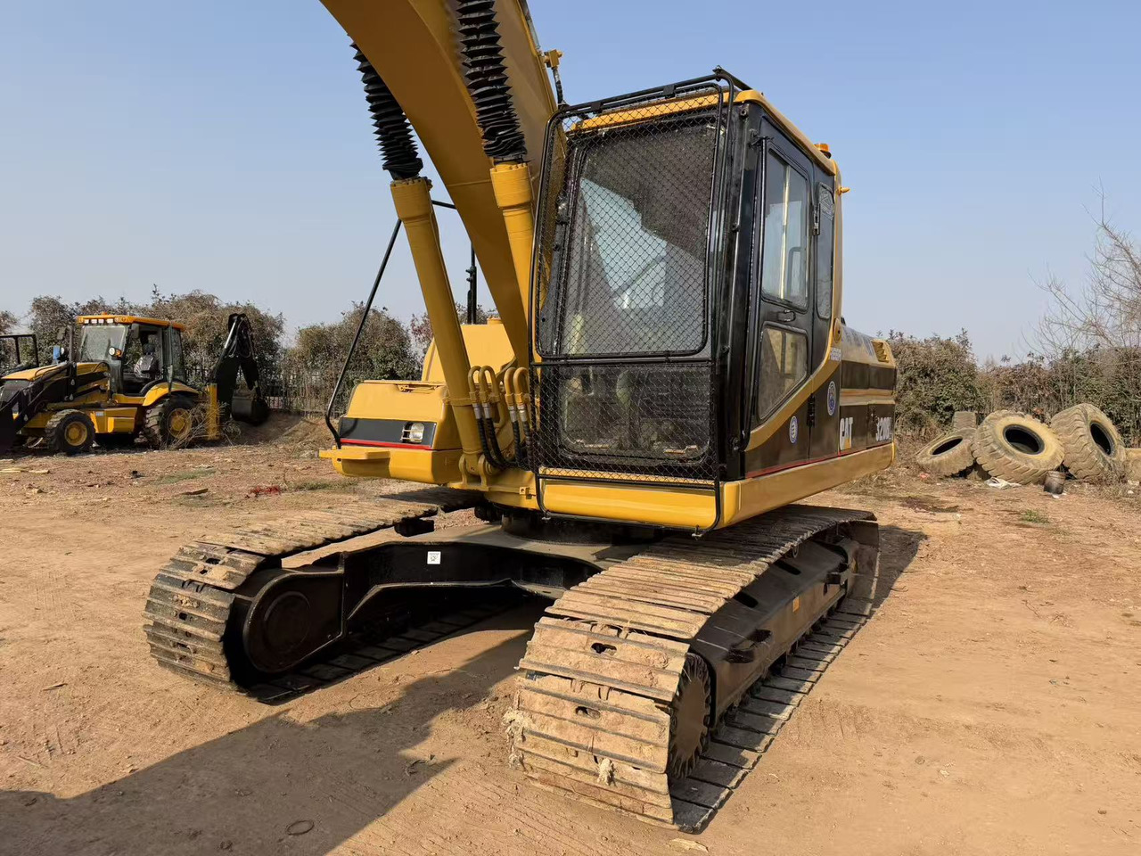 CAT 320BL with vane hydraulic pump - Crawler excavator: picture 4 CAT 320BL with vane hydraulic pump - Crawler excavator: picture 4