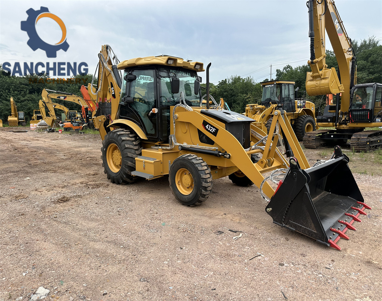 CAT 432F - Backhoe loader: picture 1 CAT 432F - Backhoe loader: picture 1