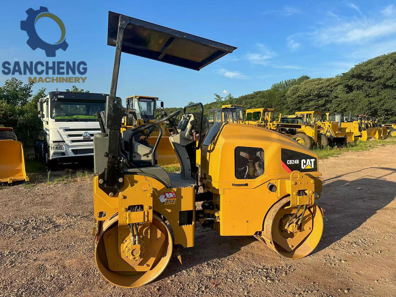 CAT CB24B - Roller: picture 5 CAT CB24B - Roller: picture 5