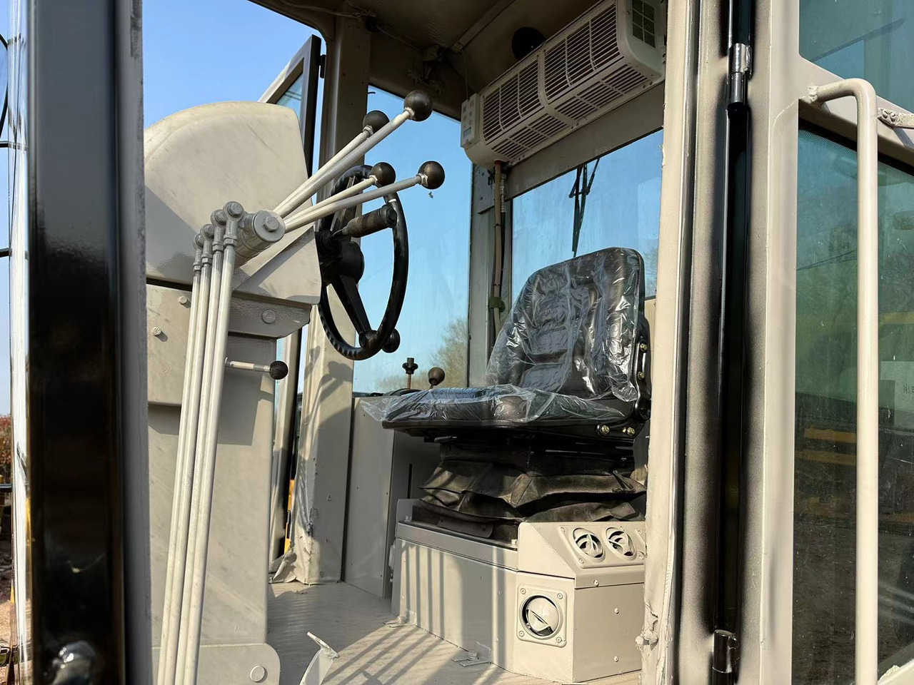 Grader CATERPILLAR 120H motor grader: picture 10