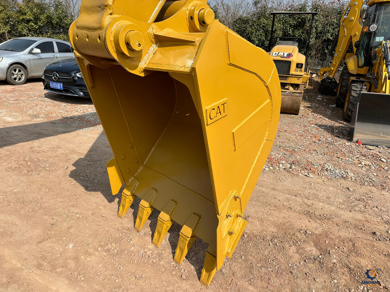 CATERPILLAR 320DL - Crawler excavator: picture 5 CATERPILLAR 320DL - Crawler excavator: picture 5