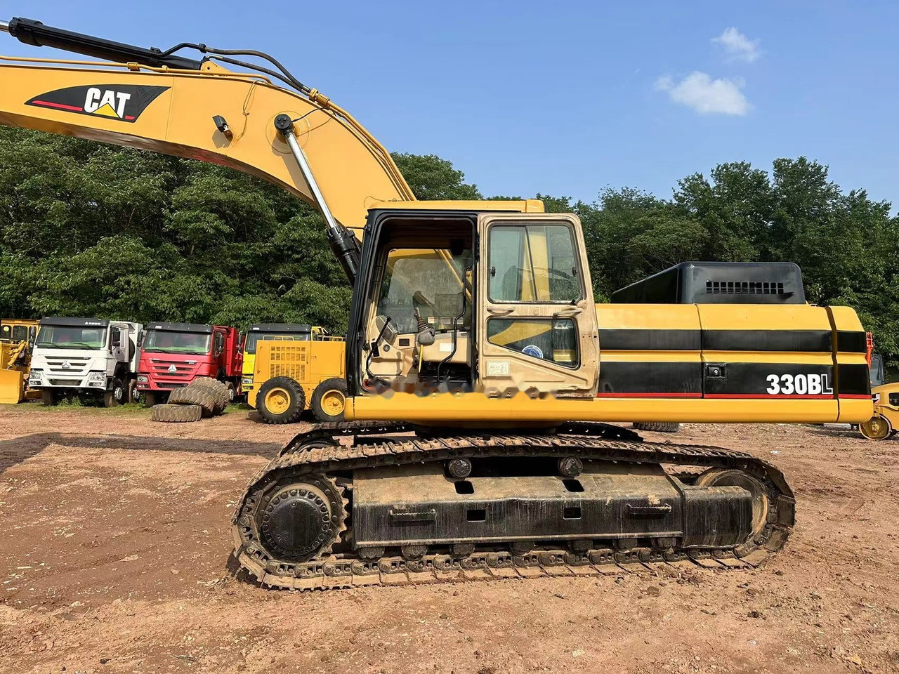 CATERPILLAR 330B - Crawler excavator: picture 4 CATERPILLAR 330B - Crawler excavator: picture 4