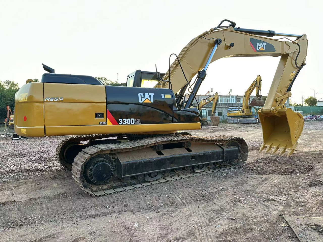 CATERPILLAR 330D2L excavator - Crawler excavator: picture 1 CATERPILLAR 330D2L excavator - Crawler excavator: picture 1