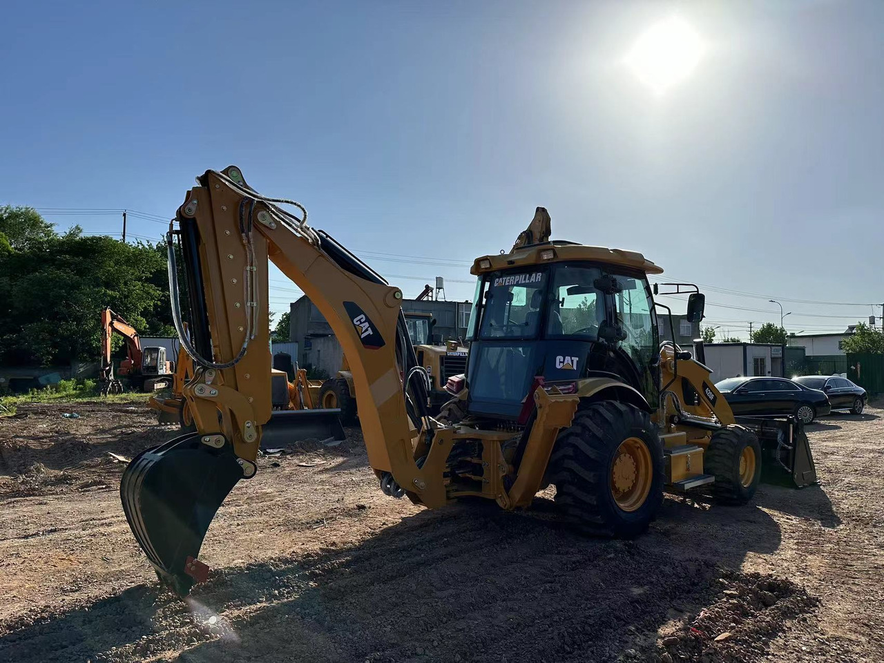 New Backhoe loader CATERPILLAR 420F2: picture 8