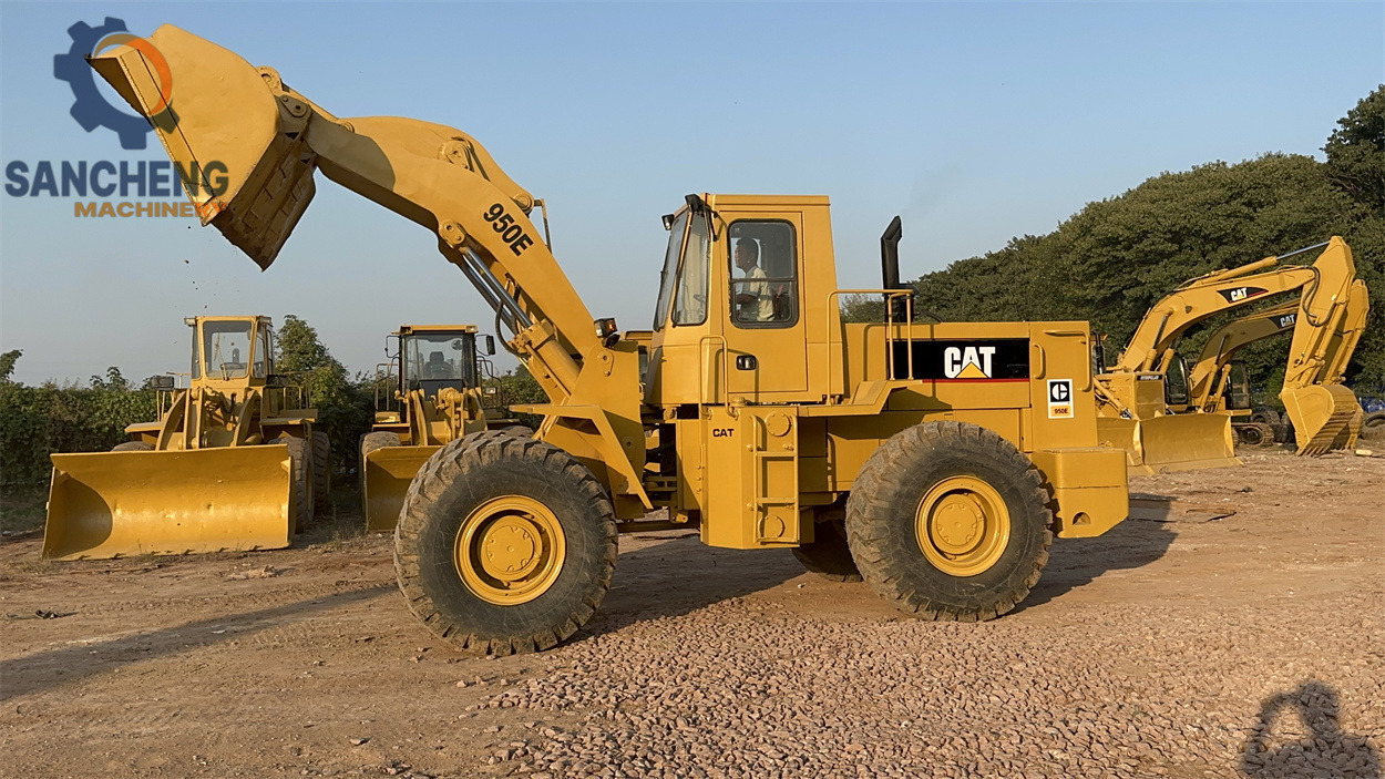 CATERPILLAR 950E - Wheel loader: picture 3 CATERPILLAR 950E - Wheel loader: picture 3