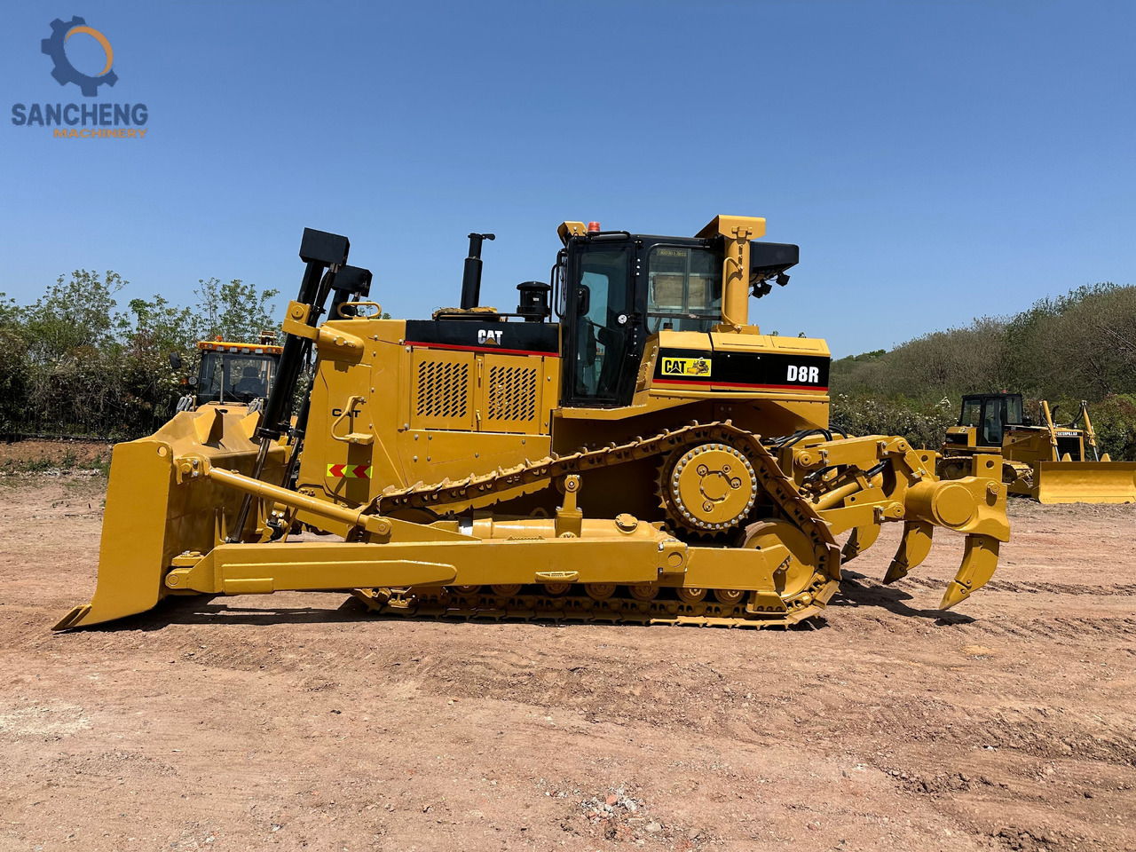 CATERPILLAR D8R - Bulldozer: picture 4 CATERPILLAR D8R - Bulldozer: picture 4