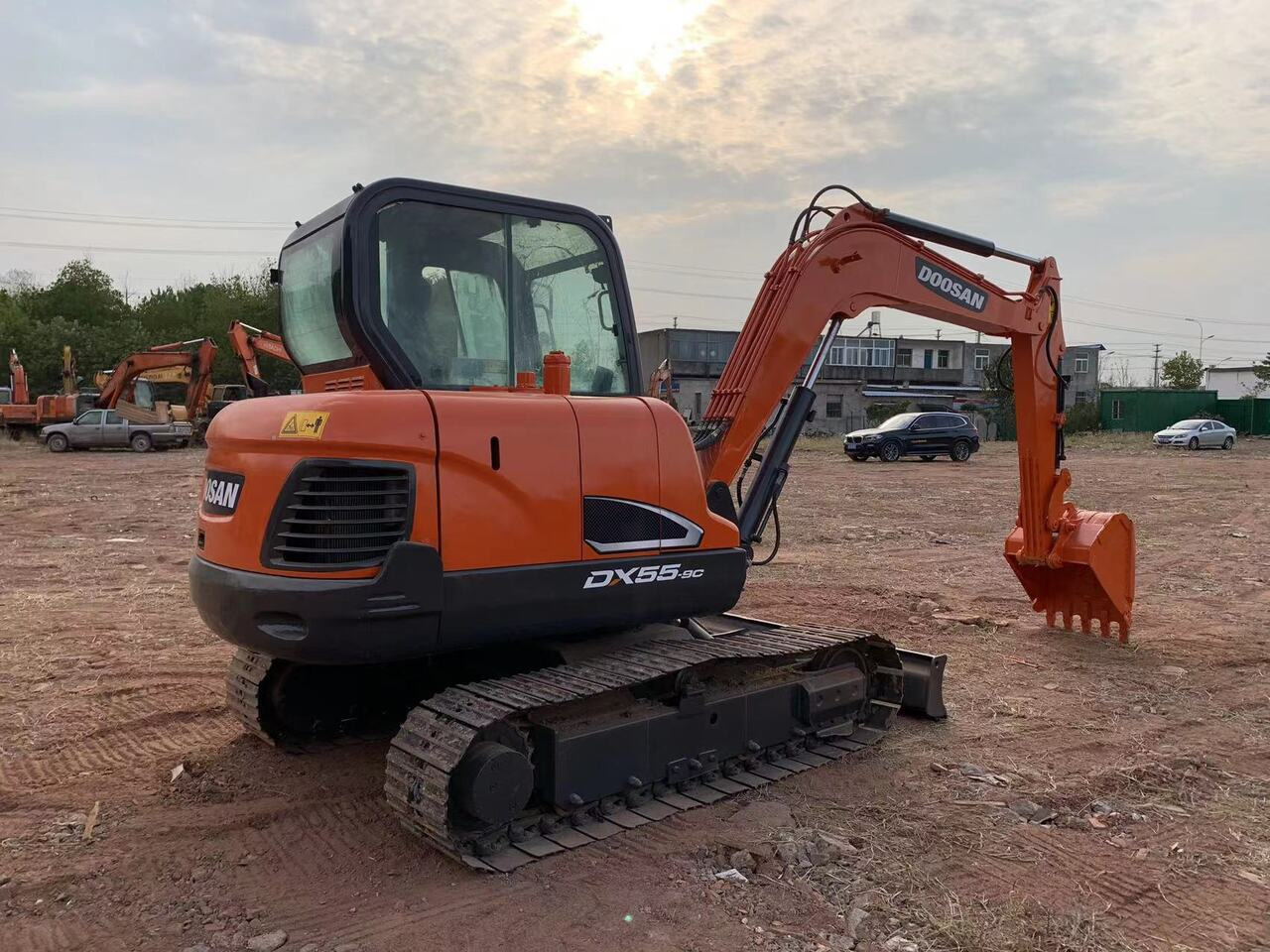 DOOSAN DX55 excavator - Excavator: picture 2 DOOSAN DX55 excavator - Excavator: picture 2