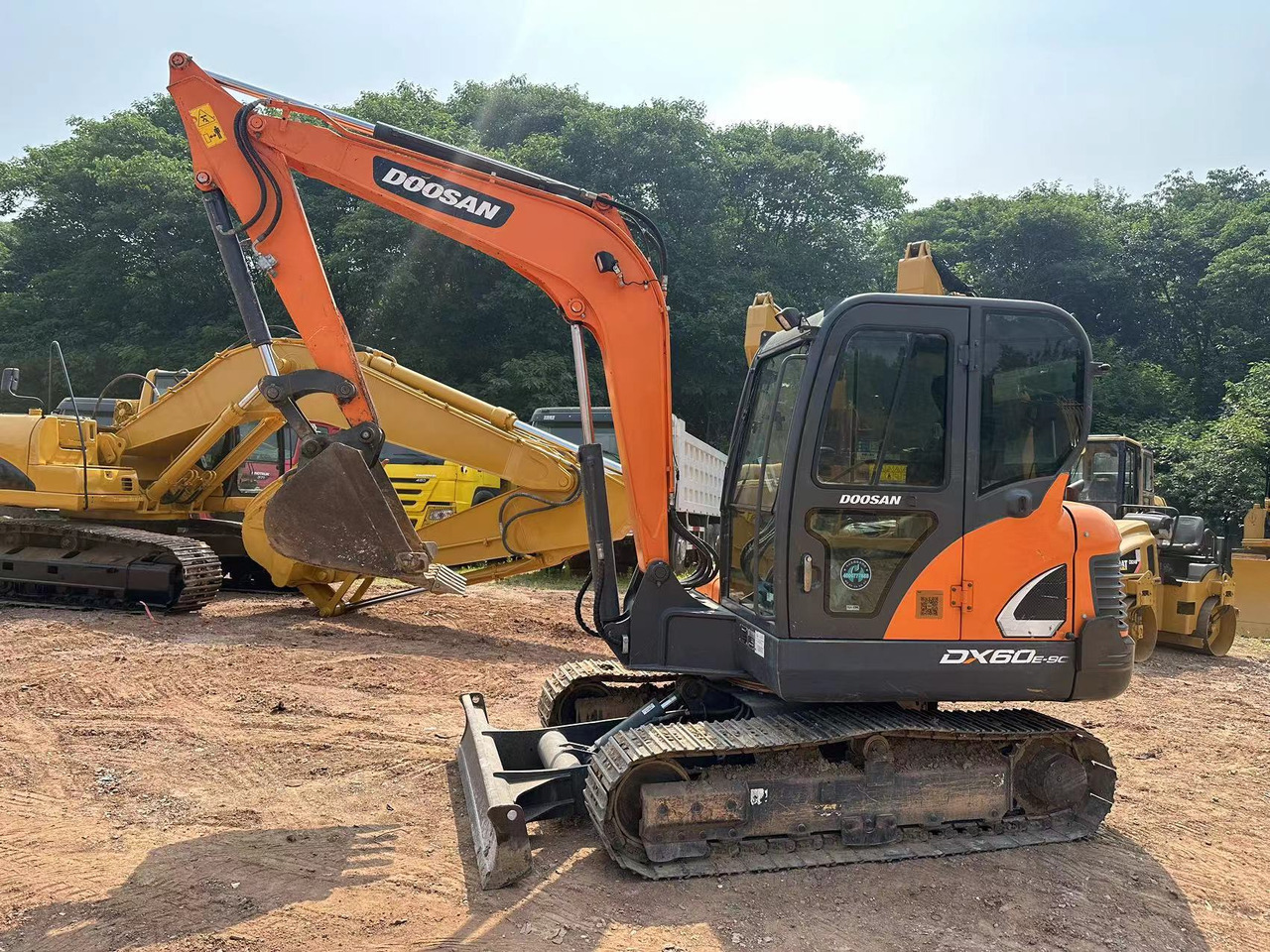 DOOSAN DX60 - Crawler excavator: picture 1 DOOSAN DX60 - Crawler excavator: picture 1