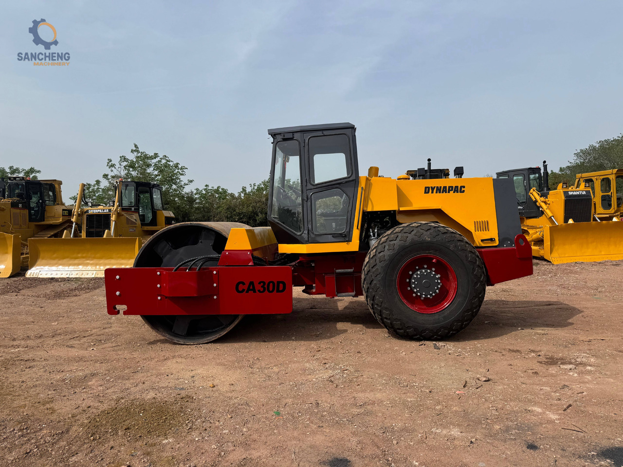 DYNAPAC CA30D - Roller: picture 4 DYNAPAC CA30D - Roller: picture 4