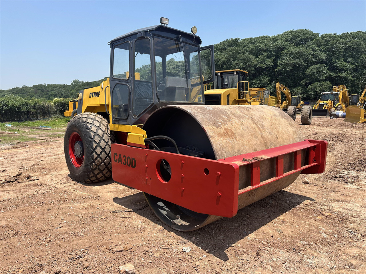 DYNAPAC CA30D - Roller: picture 3 DYNAPAC CA30D - Roller: picture 3