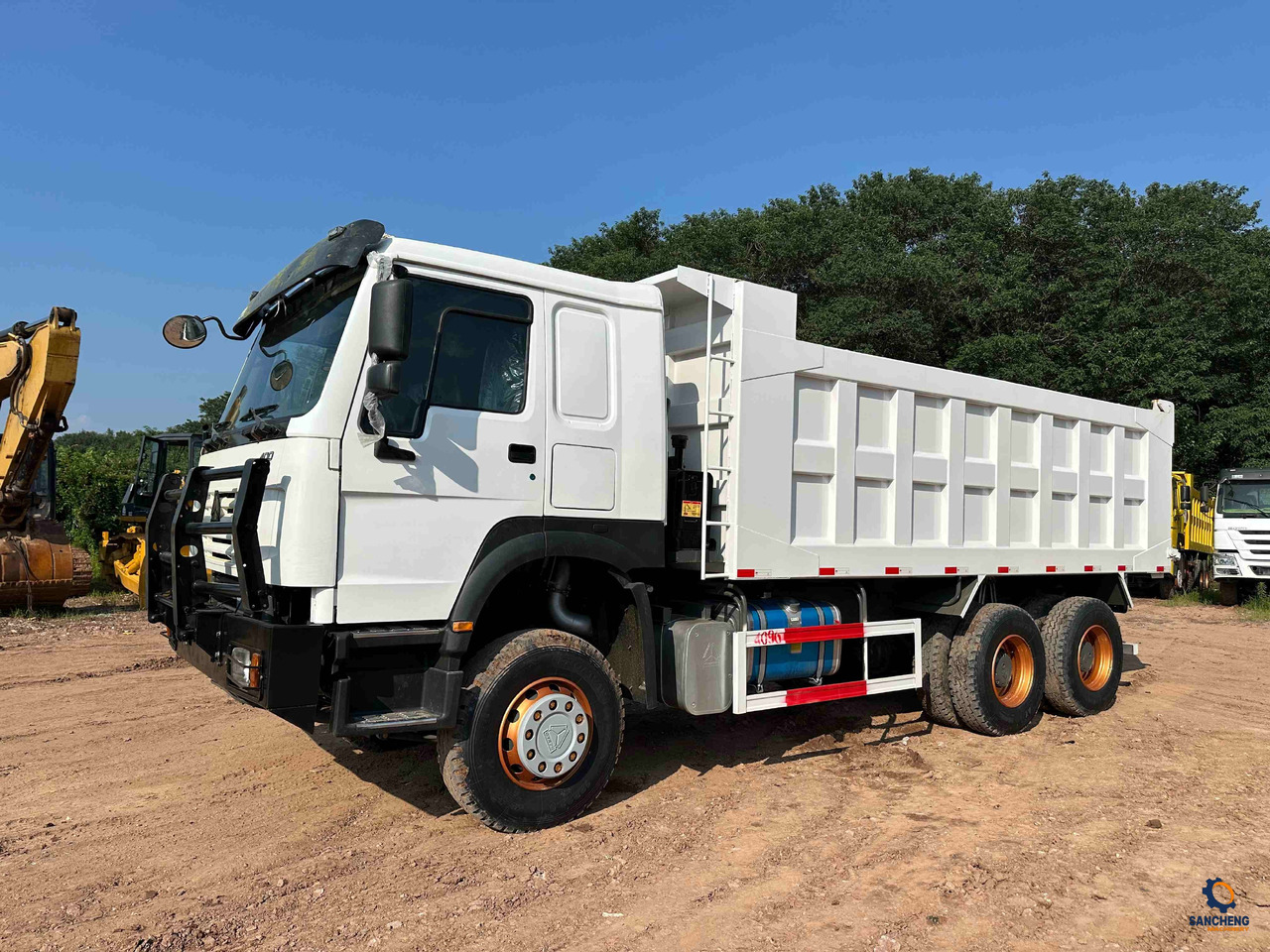 HOWO 400 With Bumper - Tipper: picture 4 HOWO 400 With Bumper - Tipper: picture 4