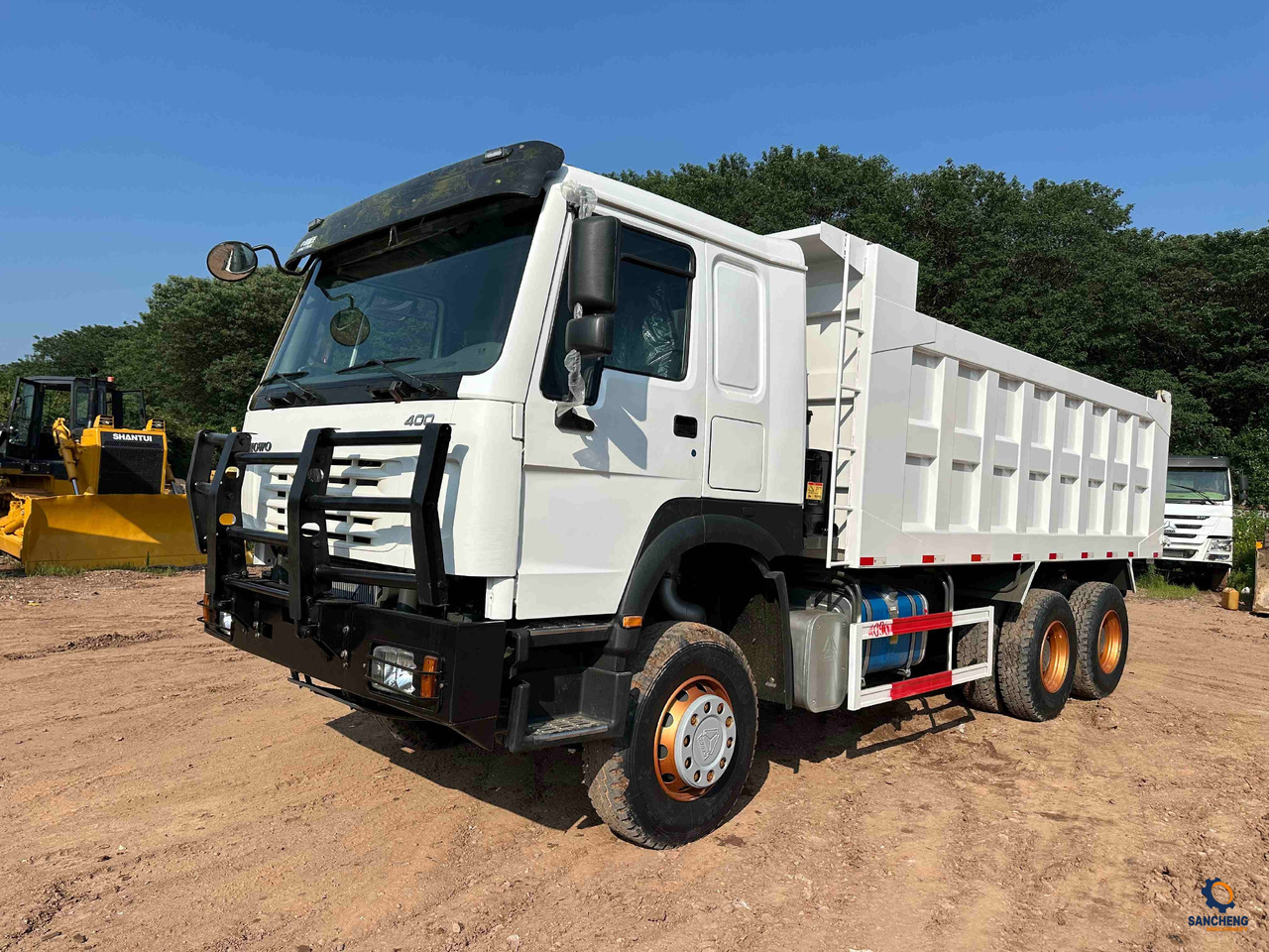 HOWO 400 With Bumper - Tipper: picture 5 HOWO 400 With Bumper - Tipper: picture 5